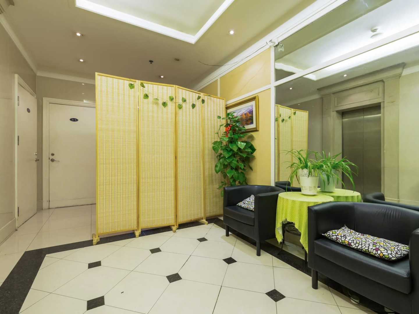 Ladoll Service Apartment