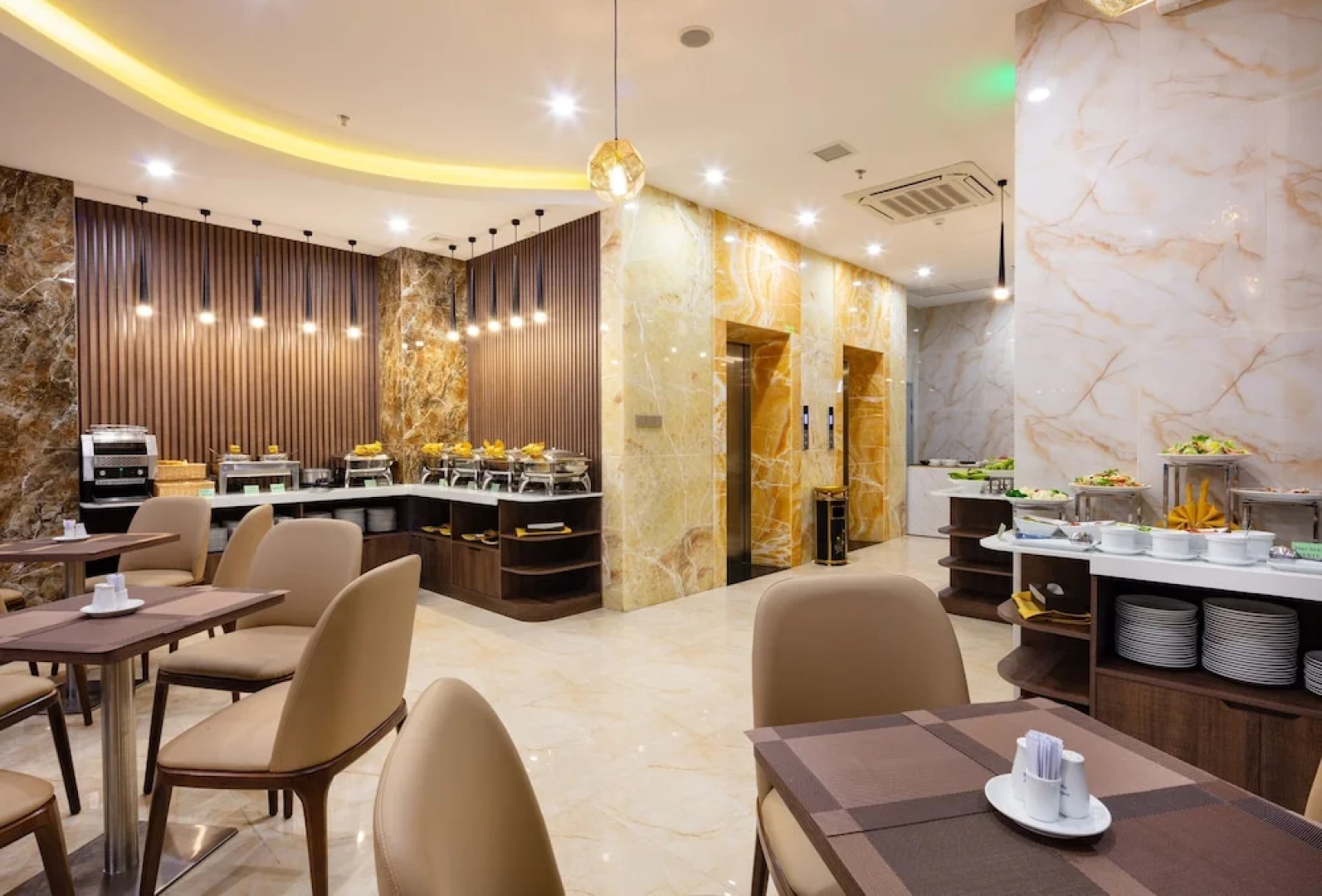 Amber Hotel