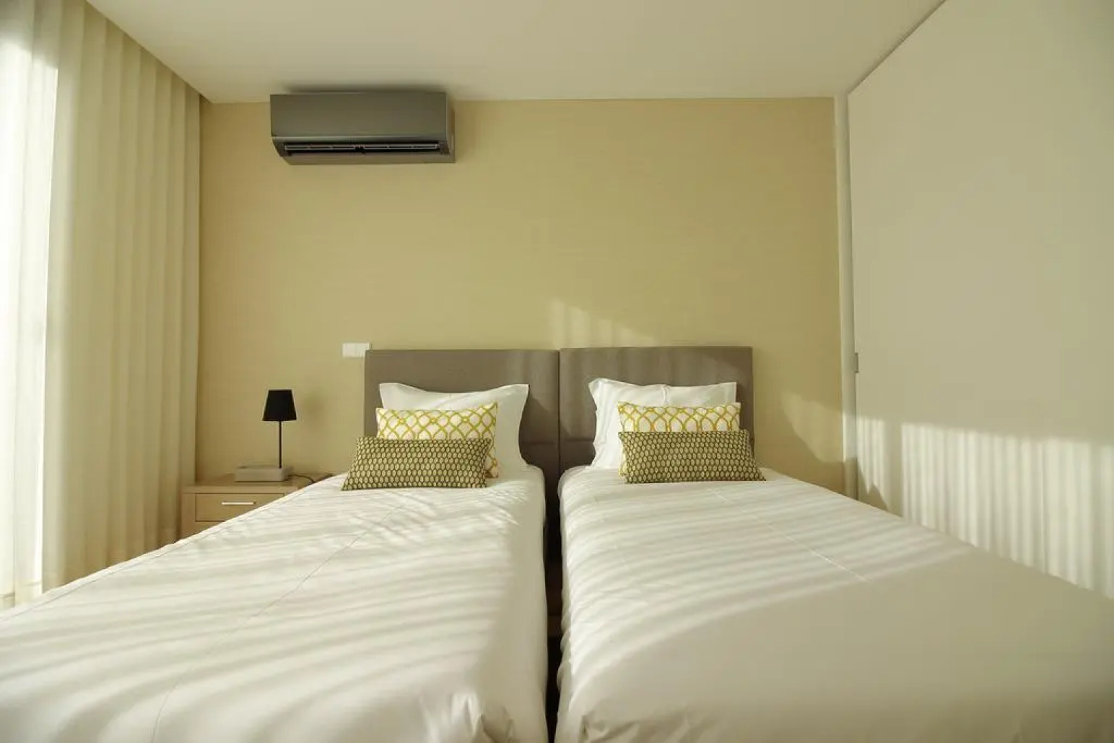 Deluxe Populo Beach Apartments