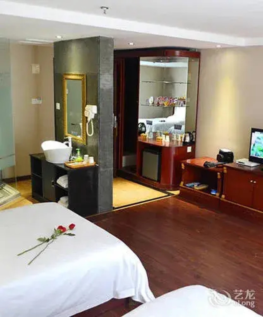 Yeste Hotel Nanning Jinhu Square