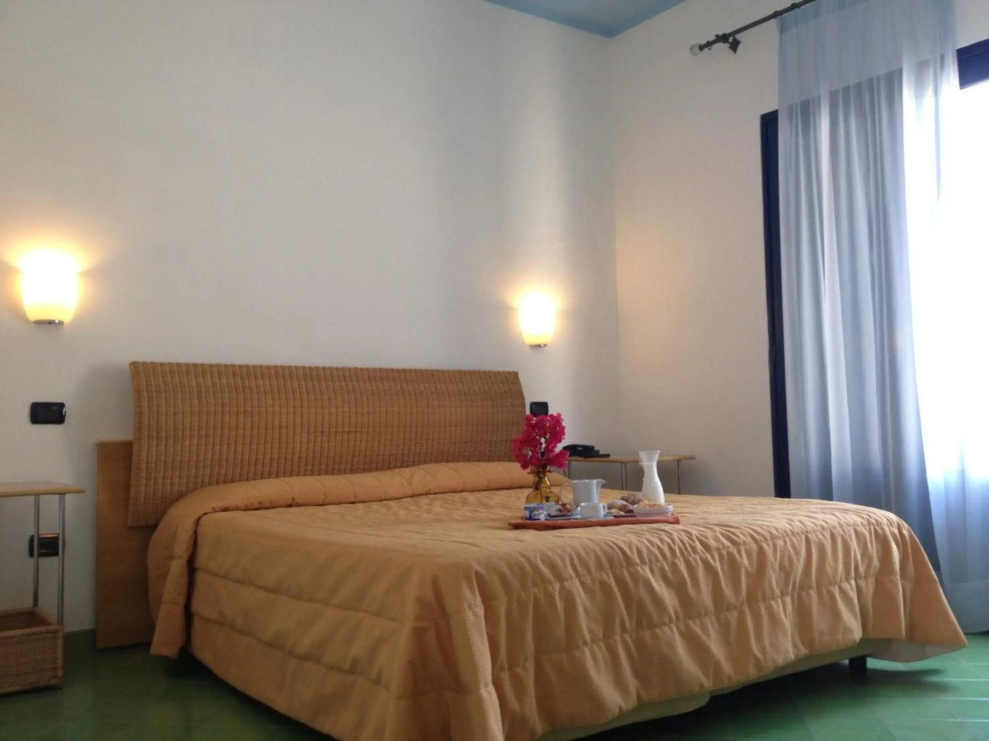 Hotel Aura