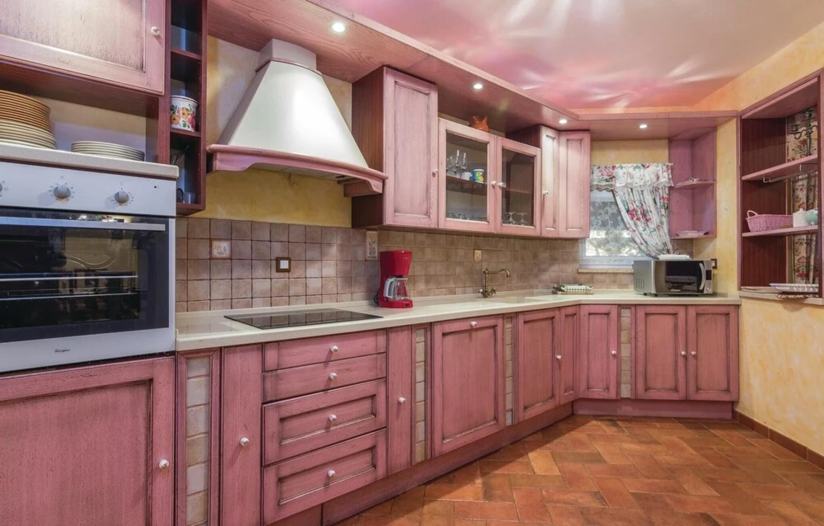 Amazing Home in Nova Vas with Hot Tub, WiFi & 4 Bedrooms