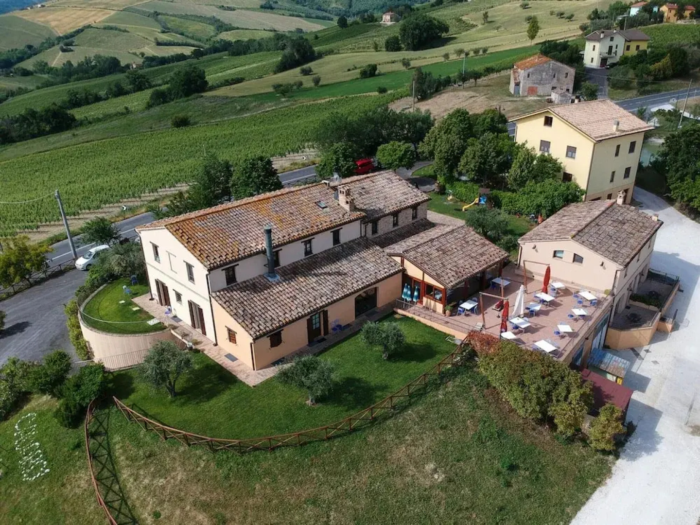 Farmhouse in Marche With Pool & Verdicchio Wines
