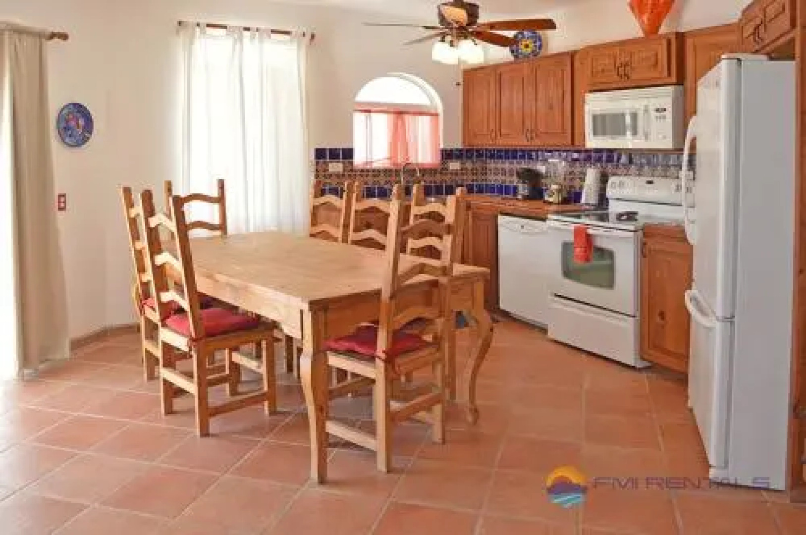 Casa Mariposa Azul by FMI Rentals