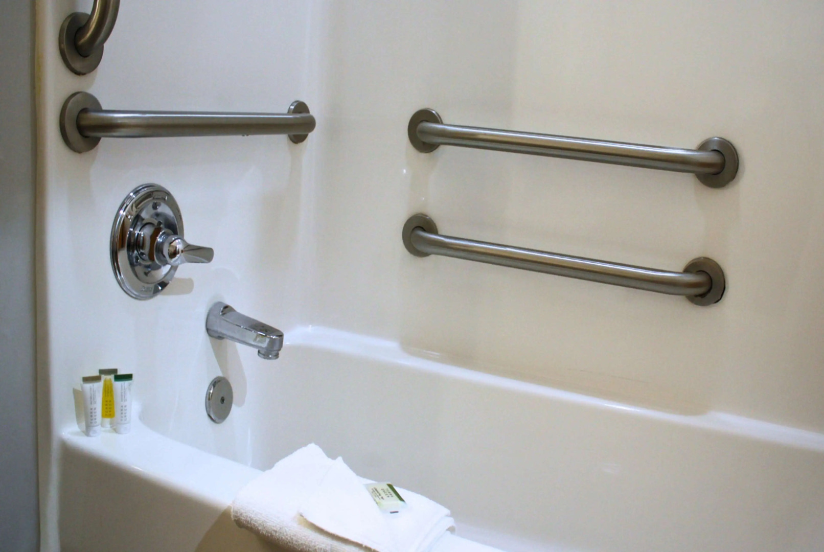 Microtel Inn & Suites by Wyndham Opelika