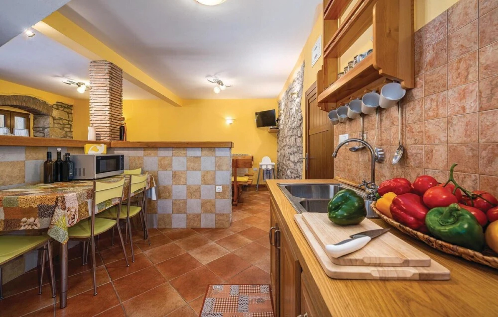 Nice Home in Nova Vas With 4 Bedrooms, Wifi and Outdoor Swimming Pool