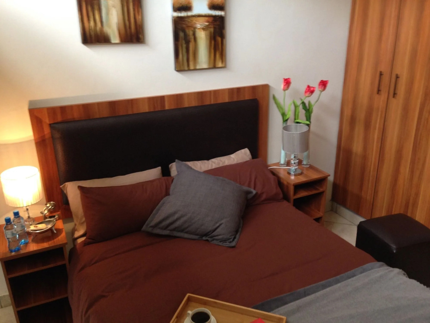 Manor Hills Guest Lodge