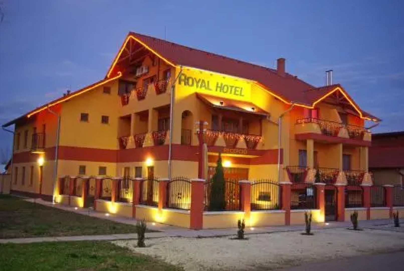 Royal Hotel