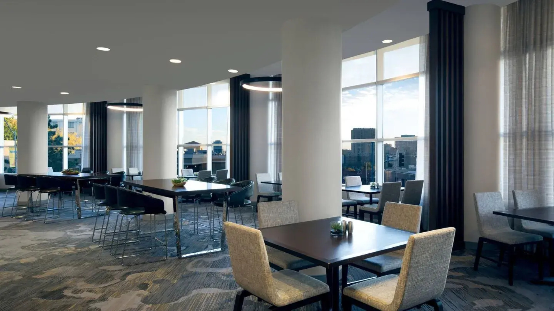 Kansas City Marriott Country Club Plaza