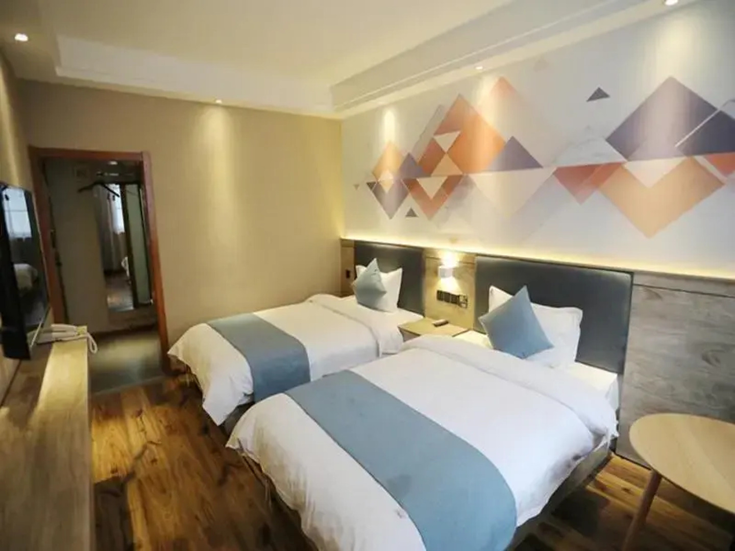 Shell Hotel (Kaifeng Grum Tower Plaza)