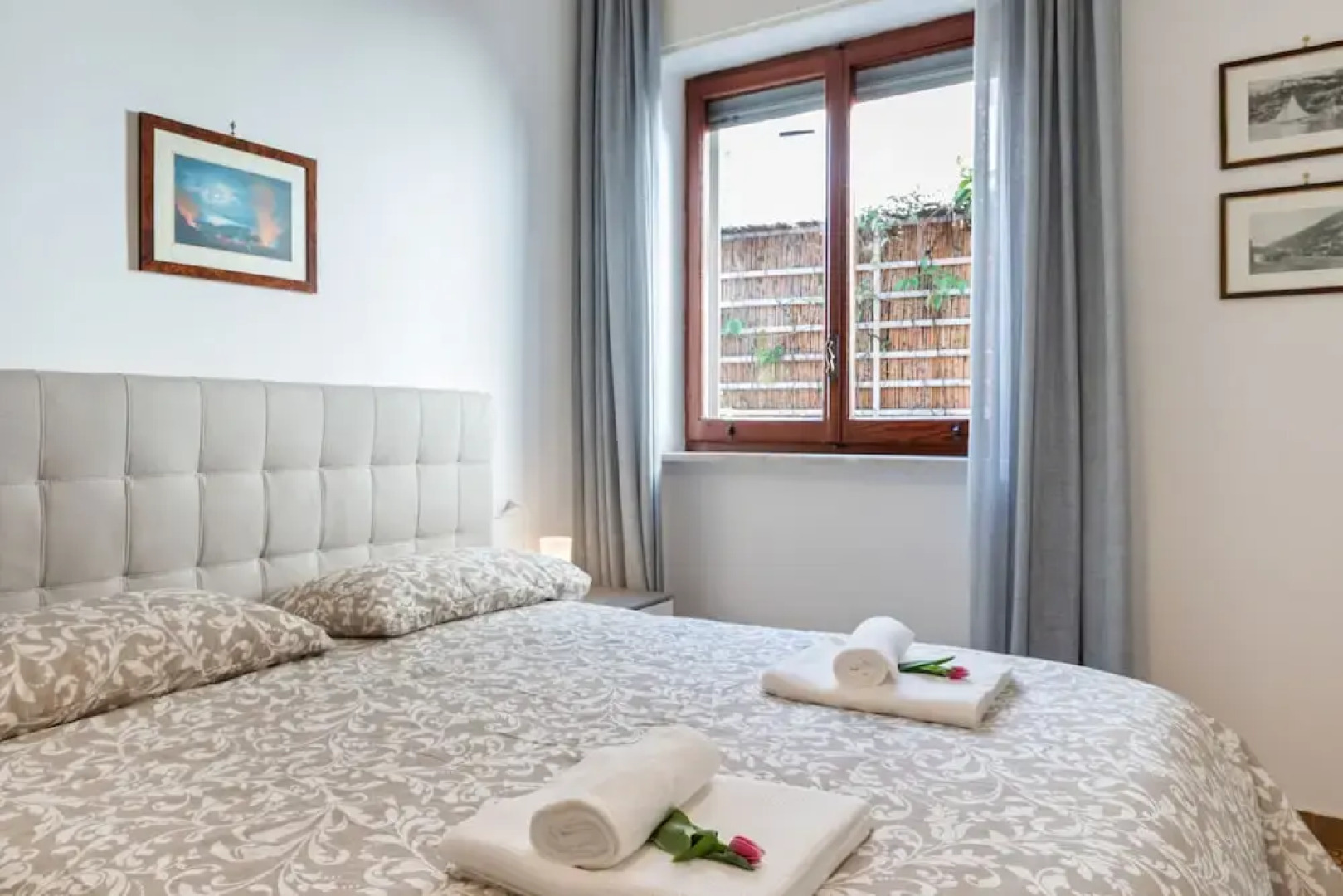 Vietri sul Mare Roomy Flat with Parking