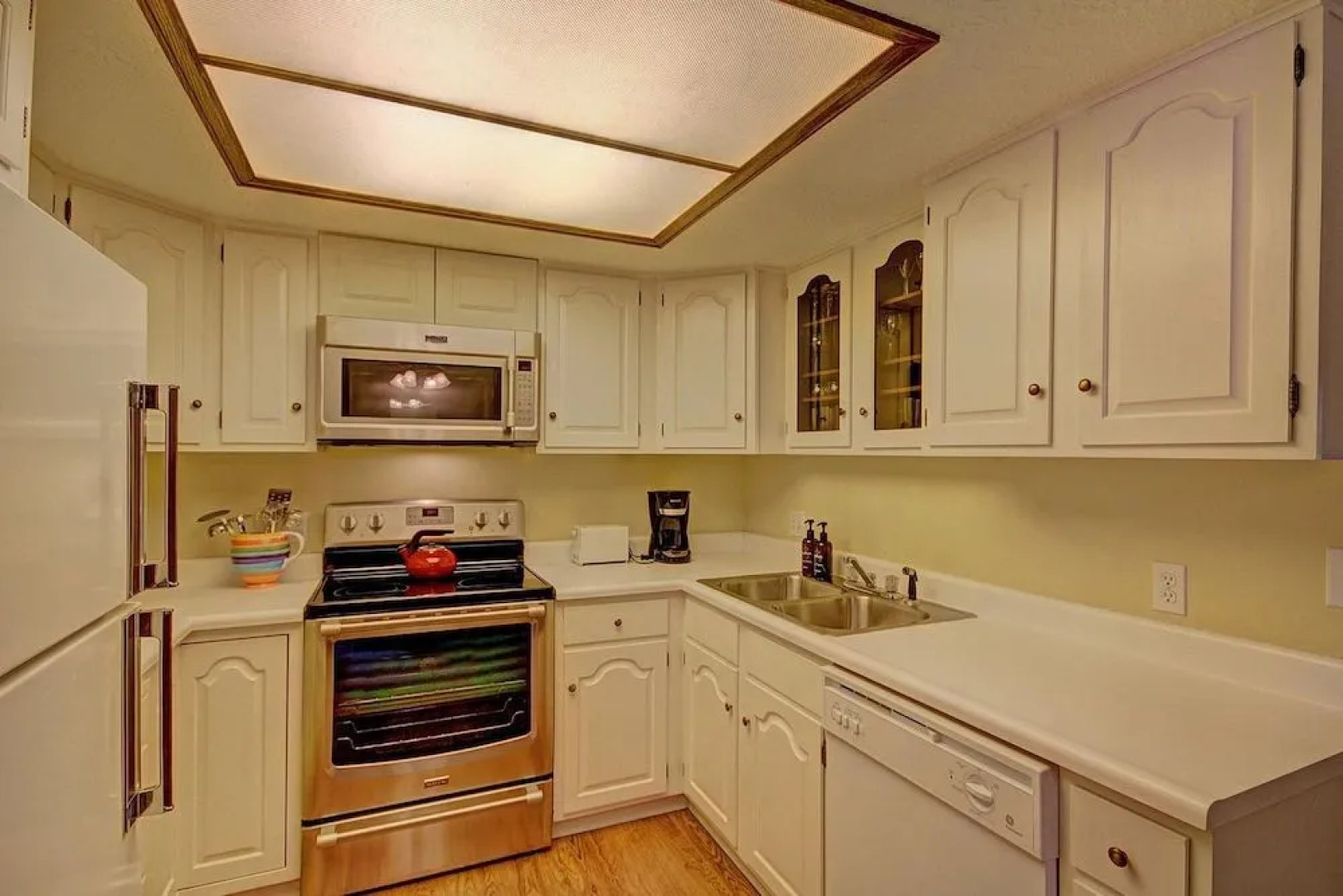 Trappeur 3 2 Br condo by RedAwning