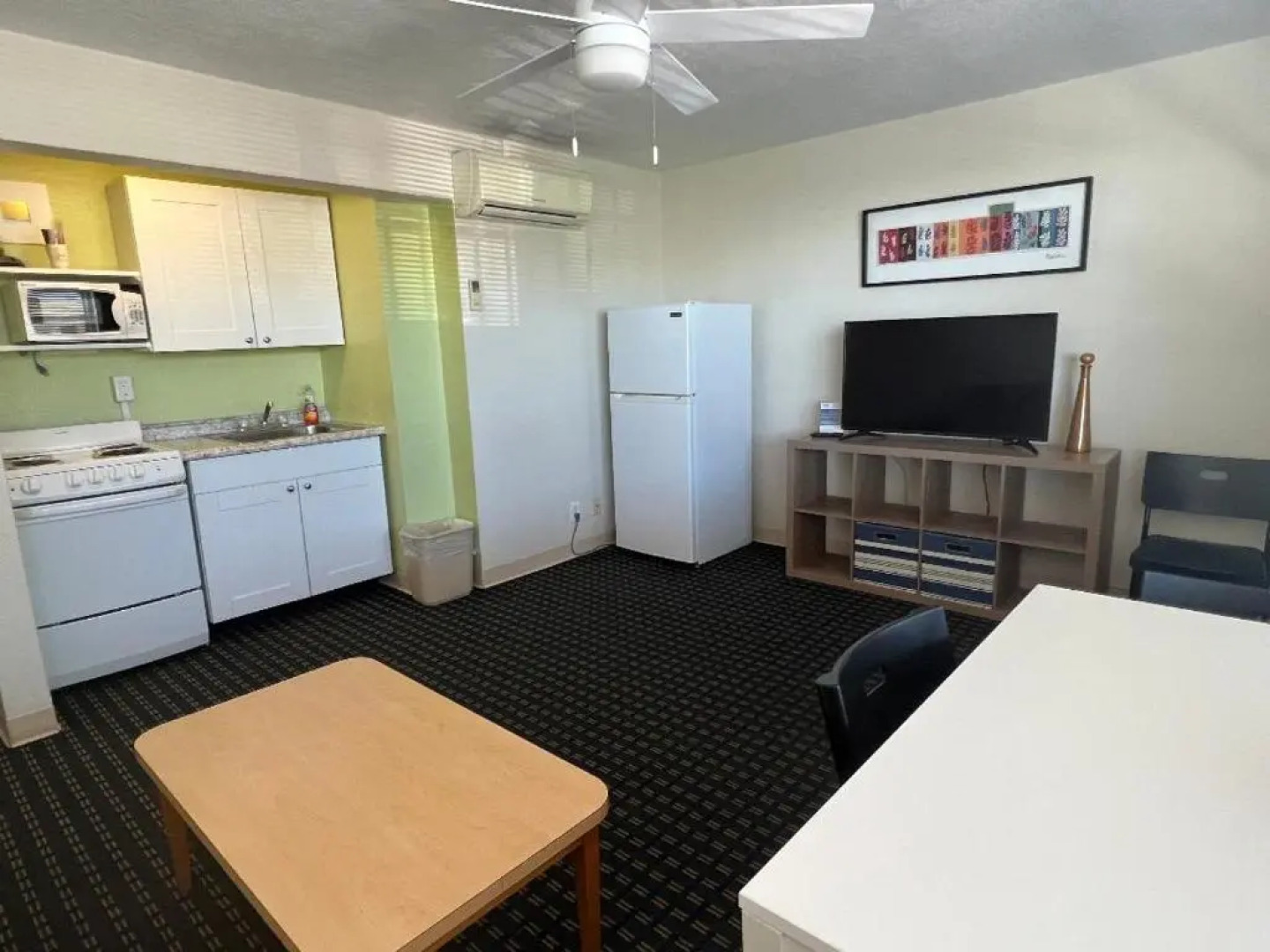 Beachside Resort Motel