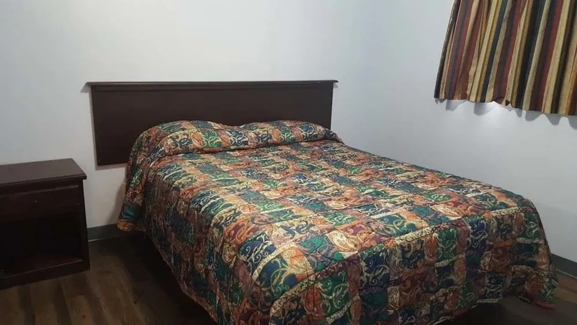 Cactus Inn and Suites