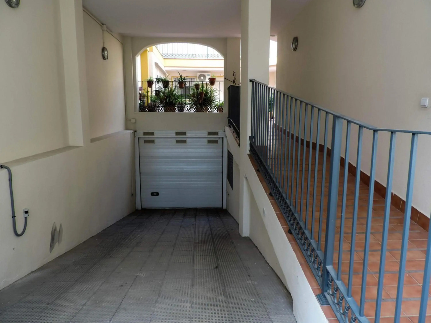 Duplex, terraza, 10 min coche centro Sevilla