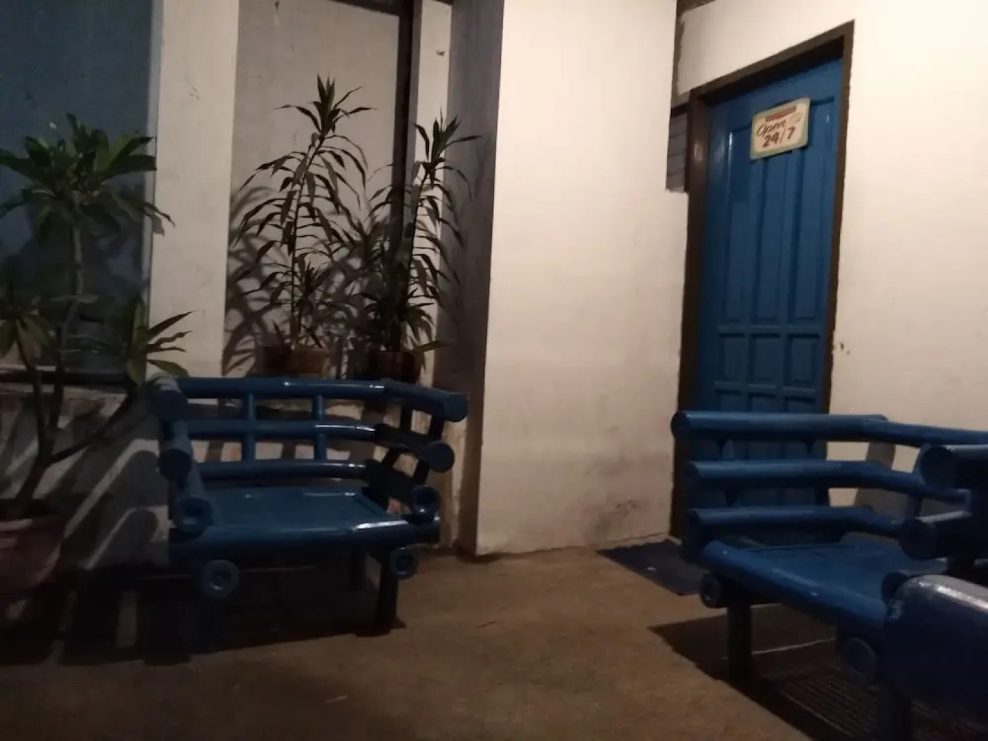 Deden's Pizzeria and Guesthouse - Moalboal Panagsama