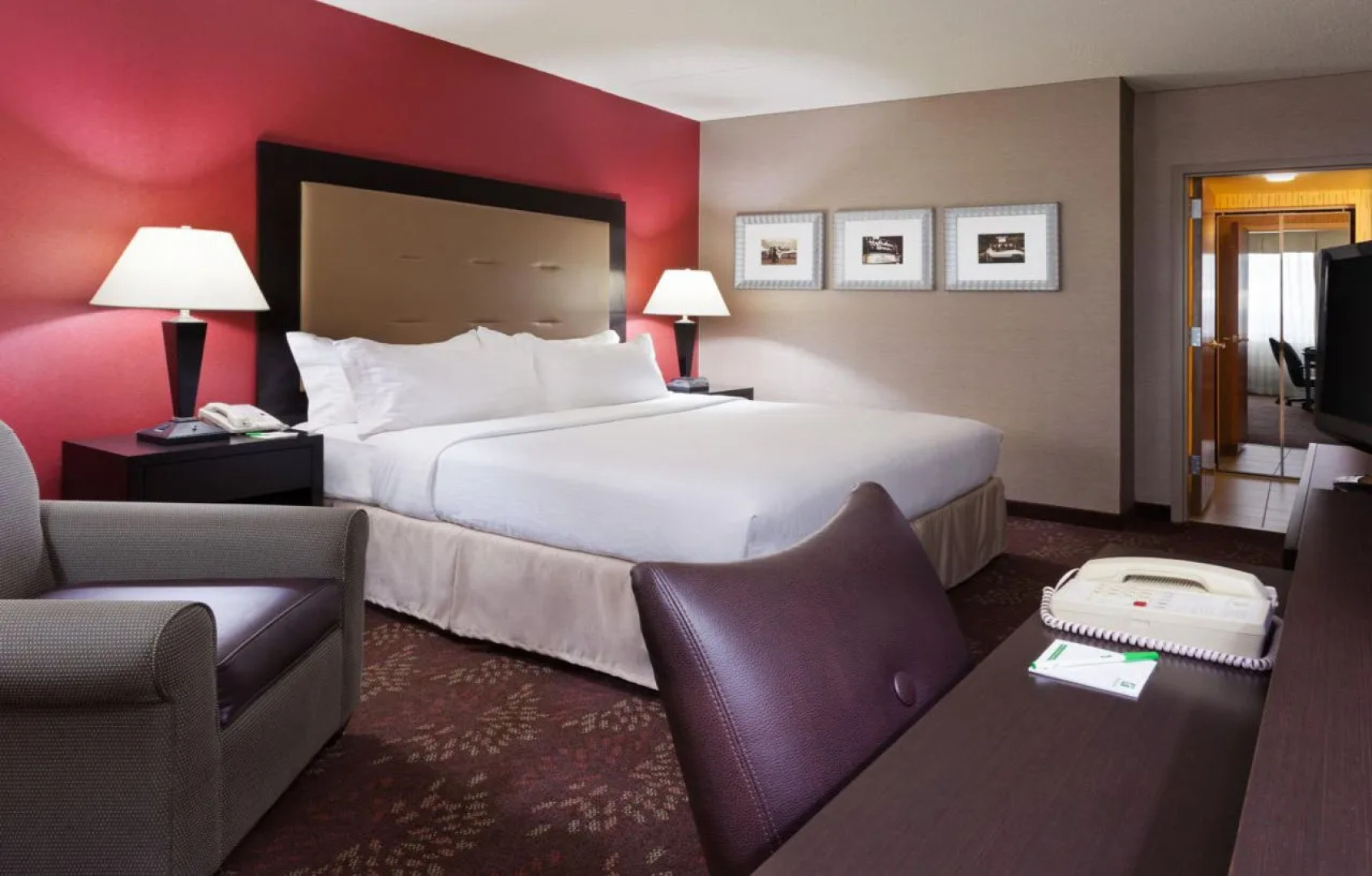 Holiday Inn Cincinnati Airport by IHG