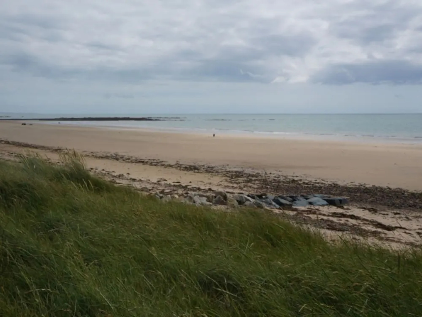 Cozy Holiday Home in Saint-Germain-sur-Ay with garden