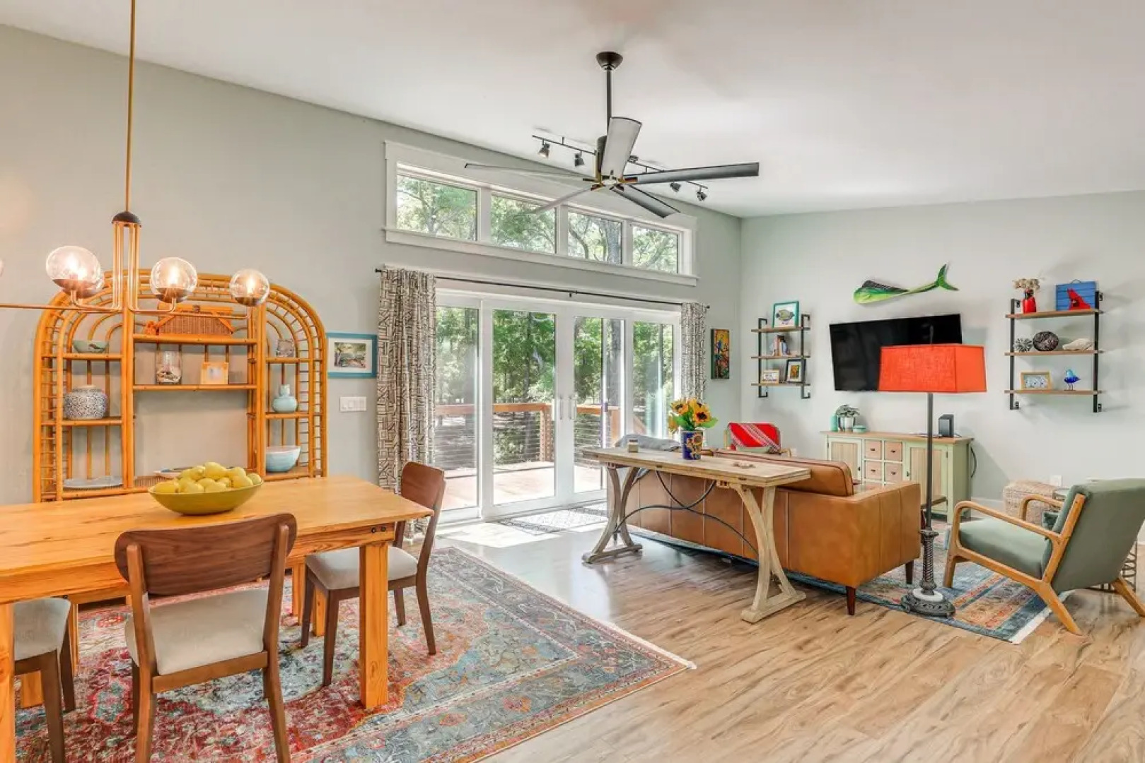 Peaceful Edisto Island Home, 1 Mi to State Park!