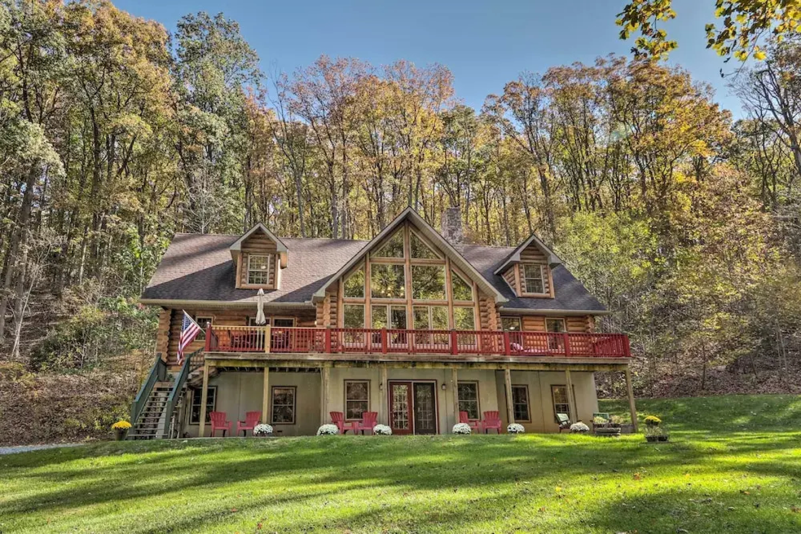 Grand 4,000 Sq Ft House - 11 Miles to Lancaster!