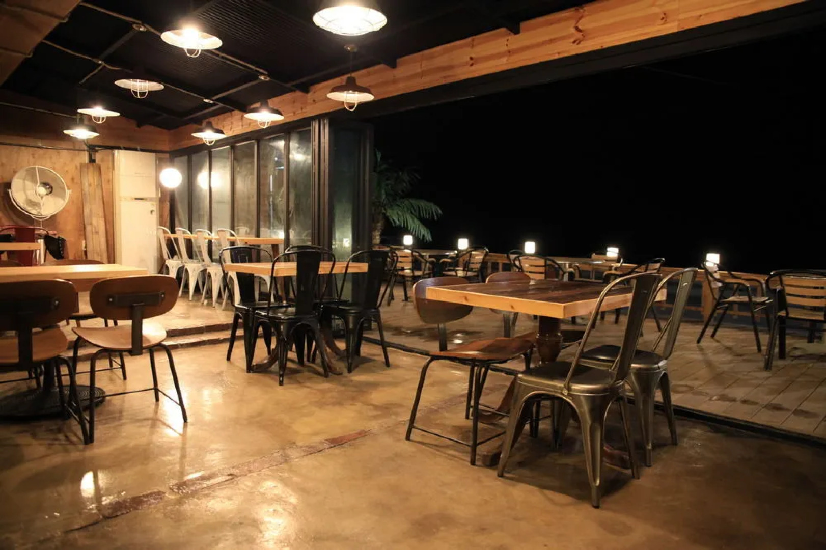 Poipu Surfing School Guesthouse - Hostel