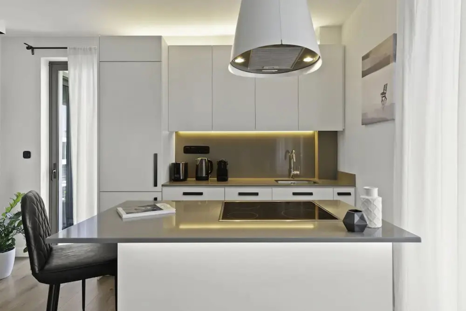 Posh 1BR Apartment in Chalandri by UPSTREET