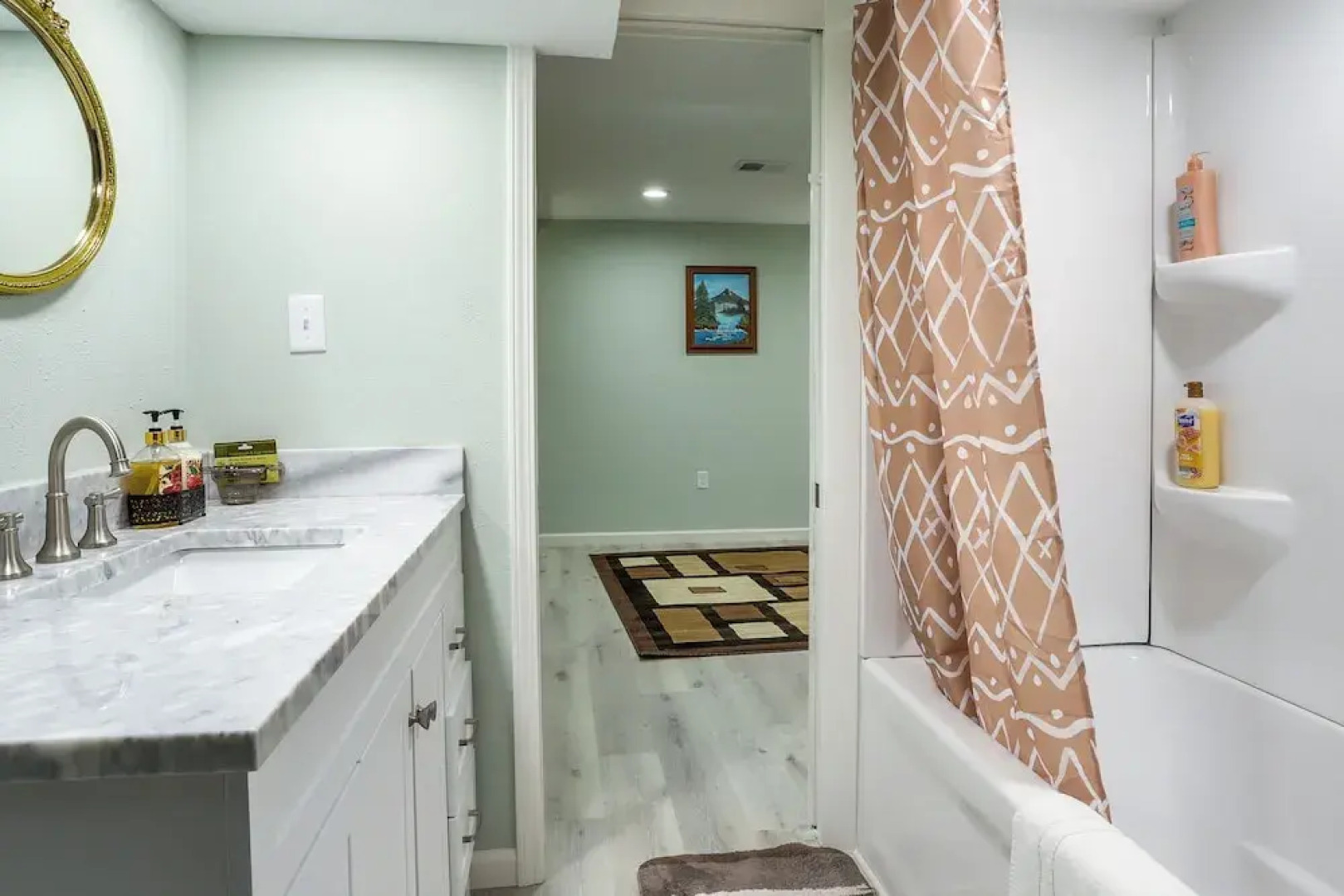 South Bend Area Vacation Rental 8 Mi to Notre Dame