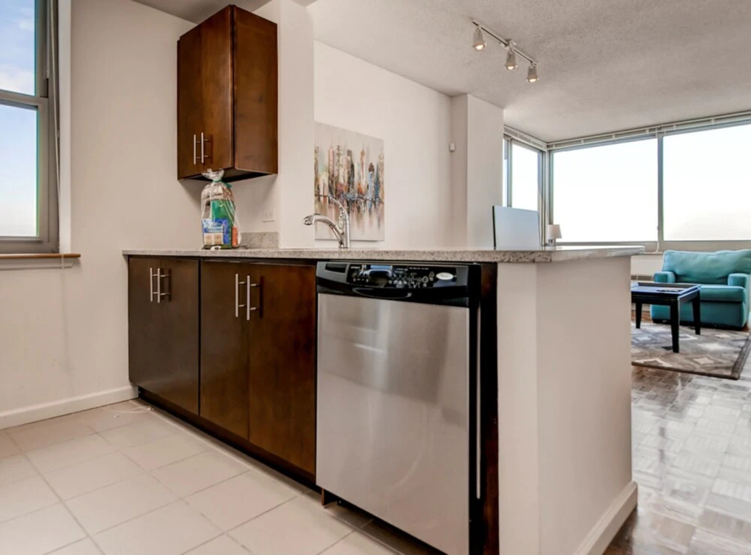 Global Luxury Suites at Raritan