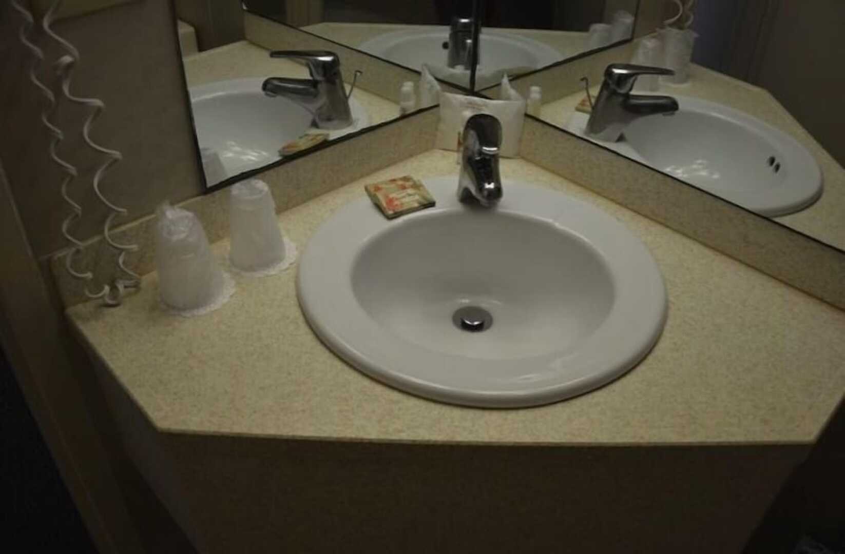 Castaways Resort & Suites