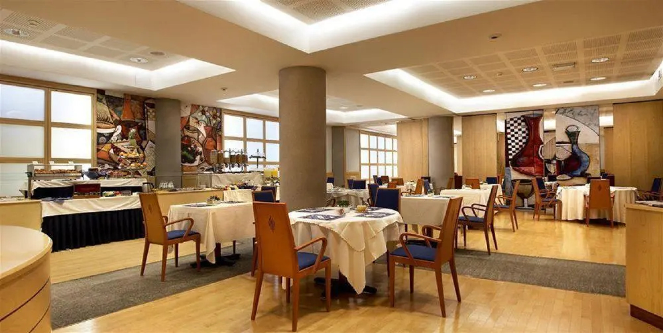 Pacific Hotel Fortino