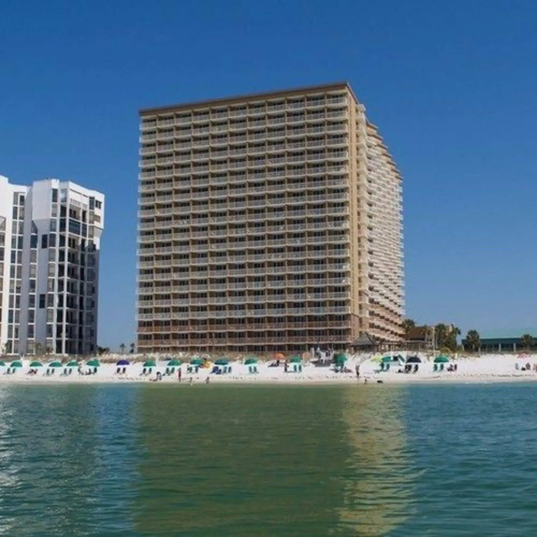 Pelican Beach Resort and Conference Center