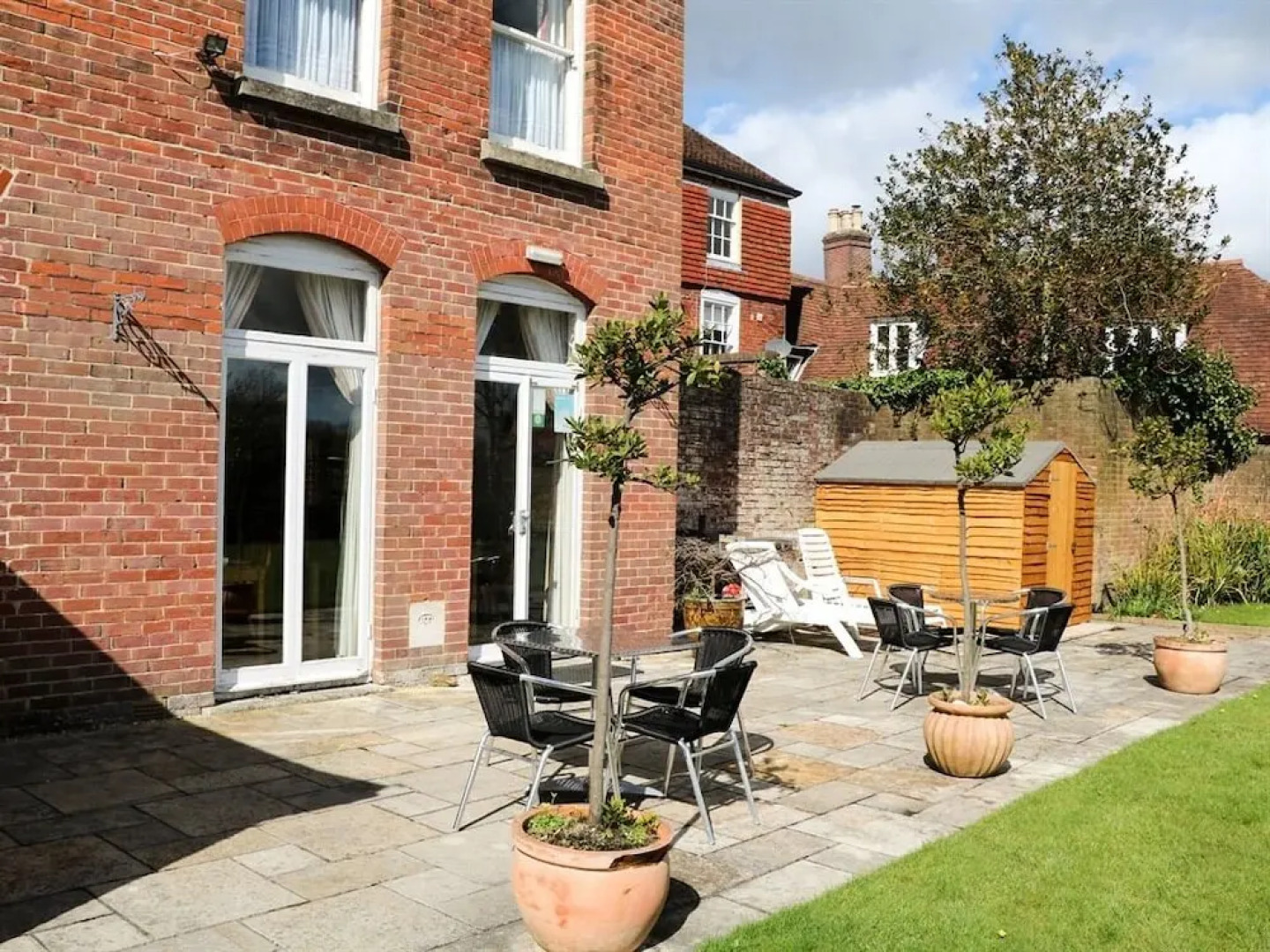 Trafalgar Guest House