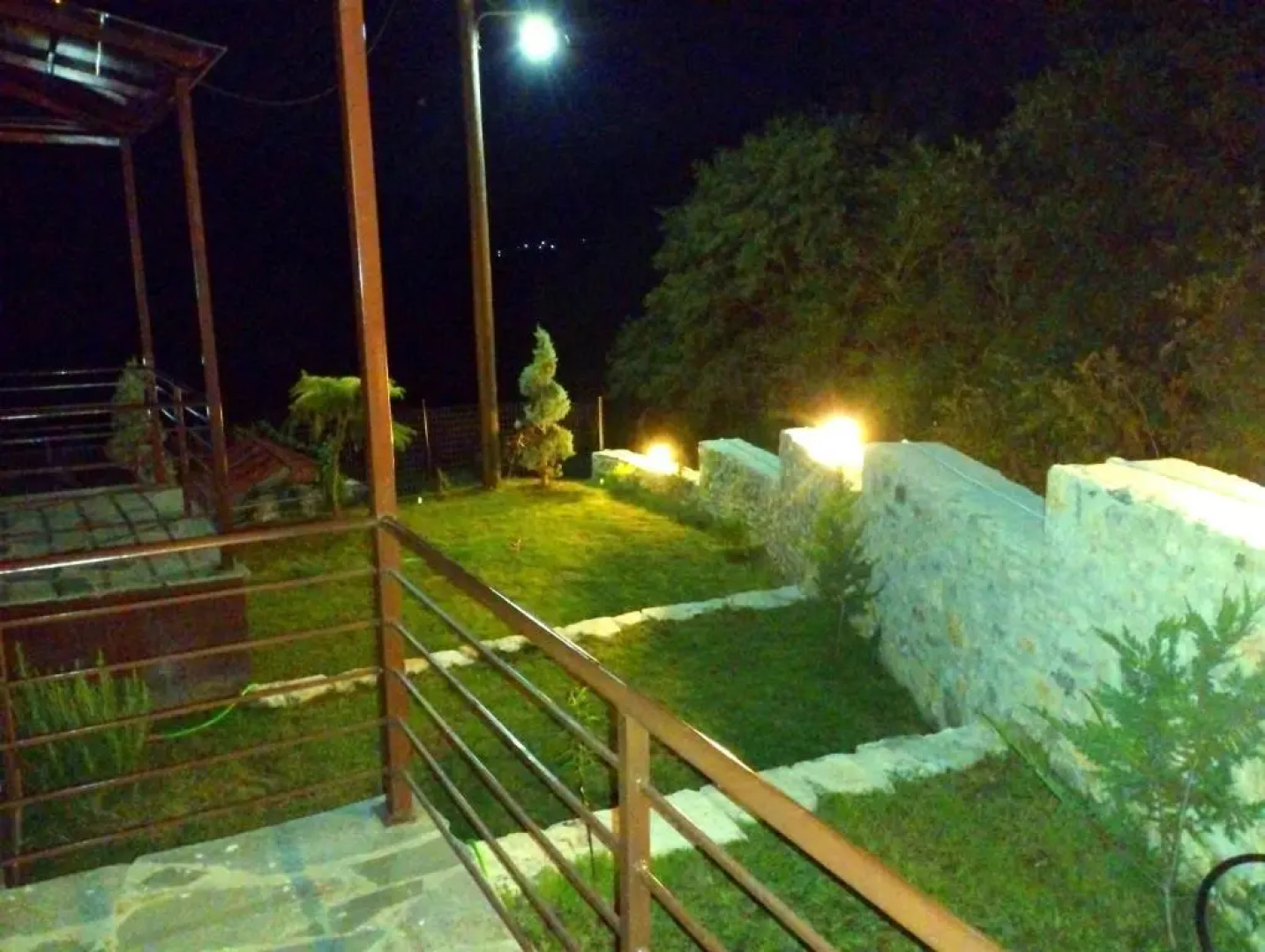 Εκαli Rooms Apartments