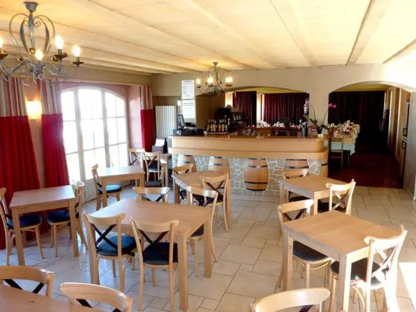 Logis Hôtel Restaurant & Spa Les Remparts