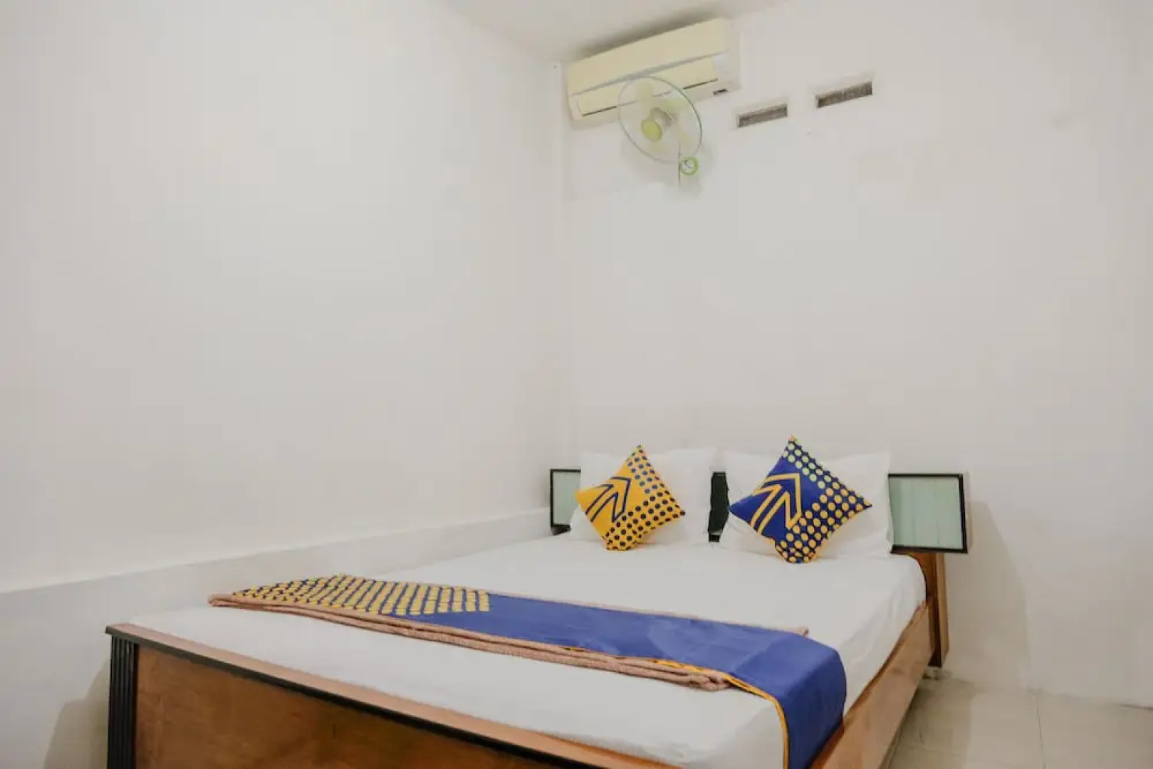 OYO Life 2417 Melati Residence