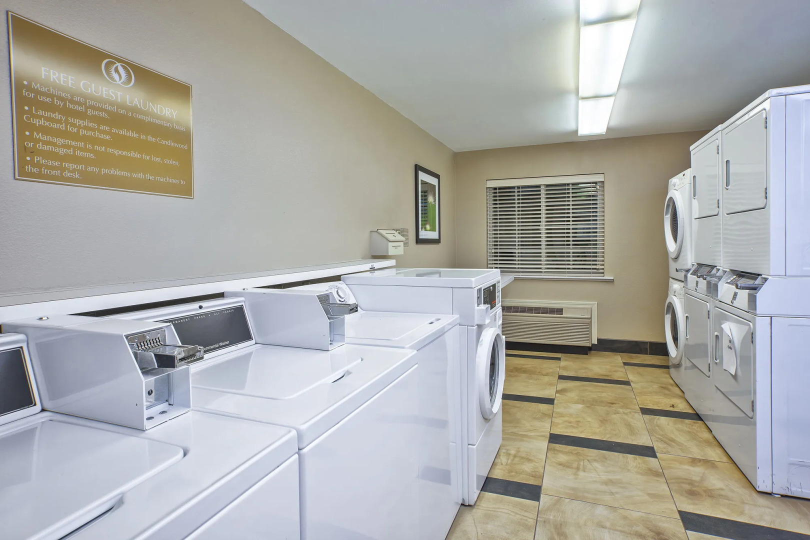 Candlewood Suites Indianapolis by IHG