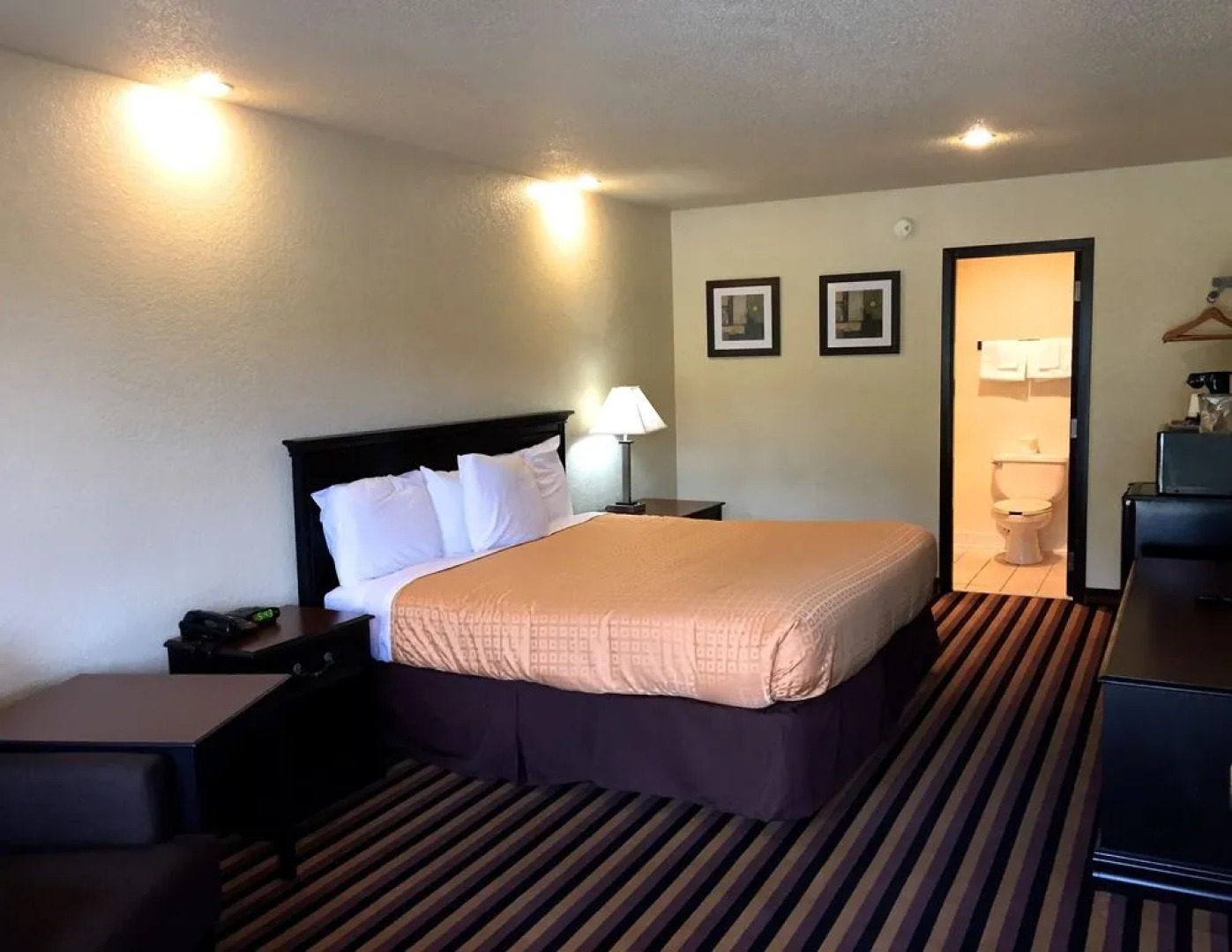 Travelers Inn Elizabeth City