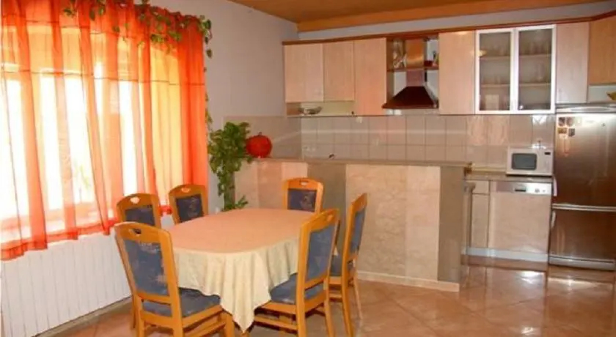 Apartment Put Rota 48