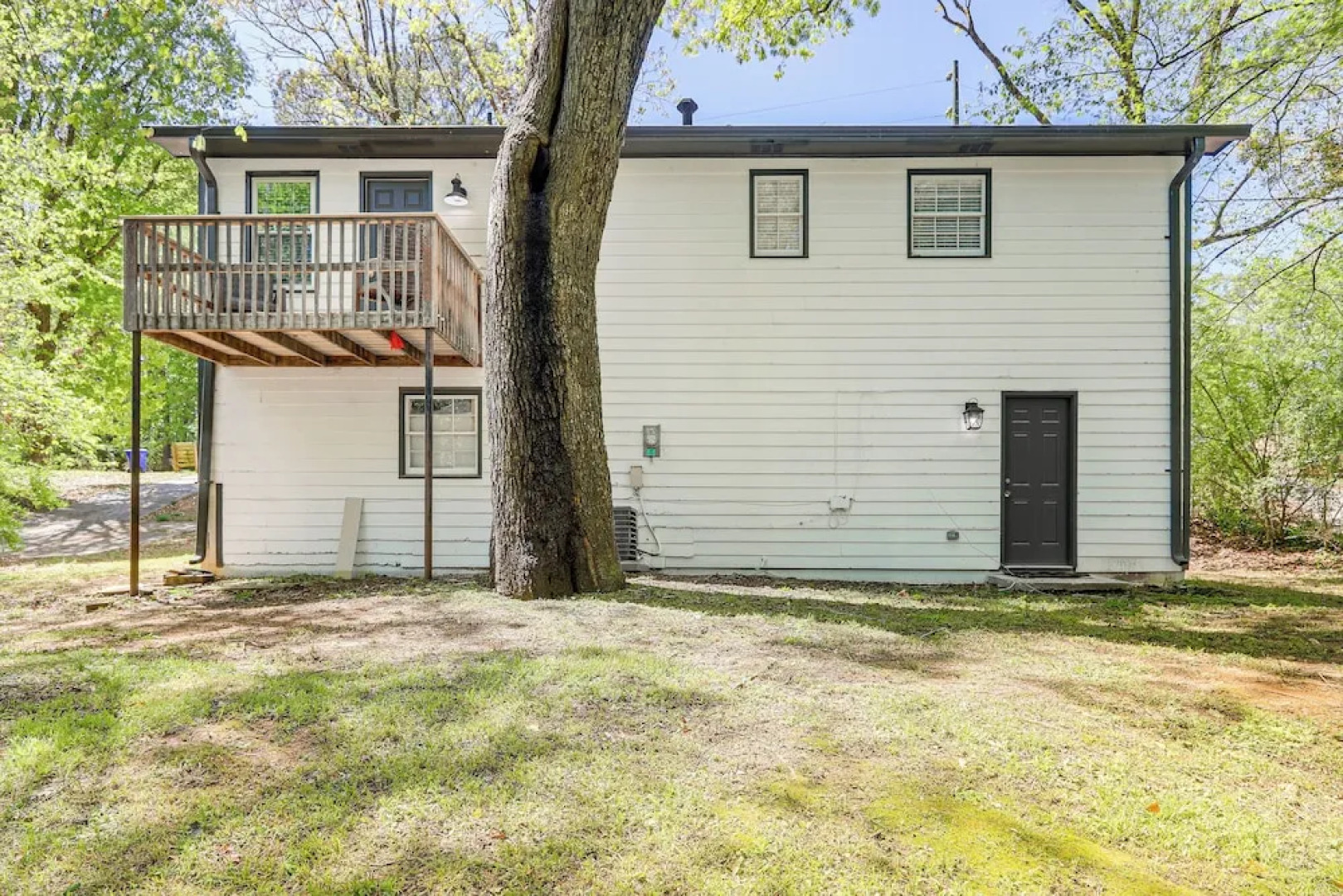 Modern Conyers Retreat - 9 Mi to Arabia Mountain!