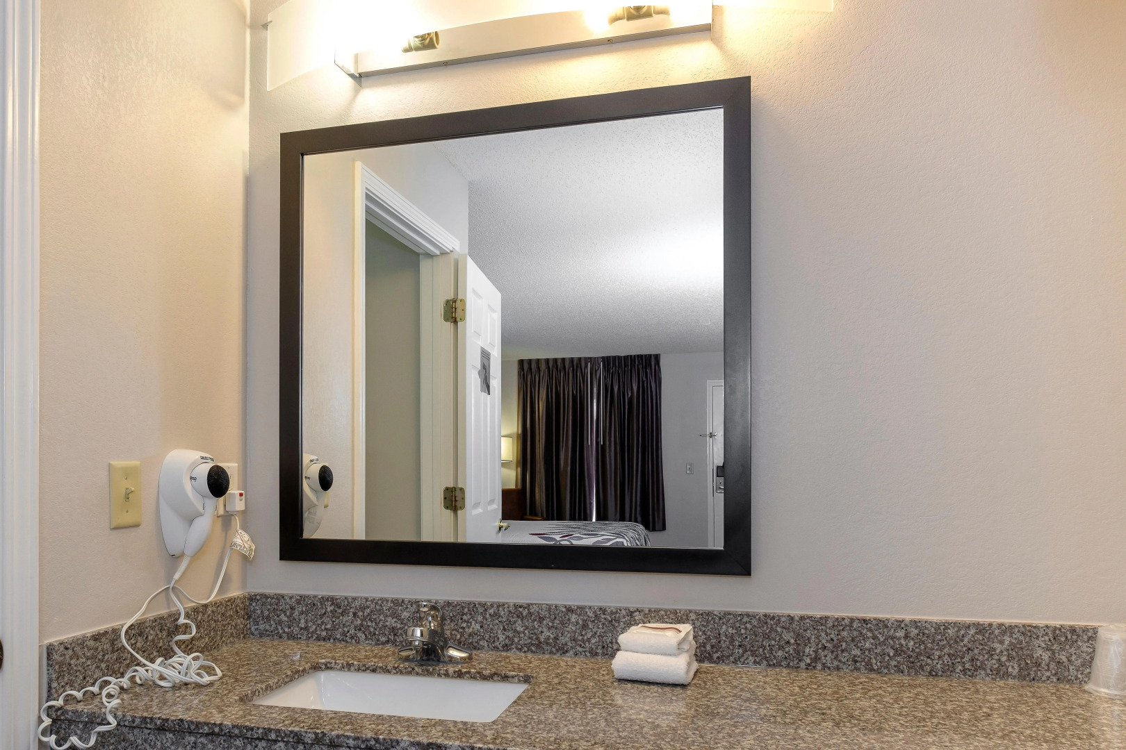 Red Roof Inn Defuniak Springs