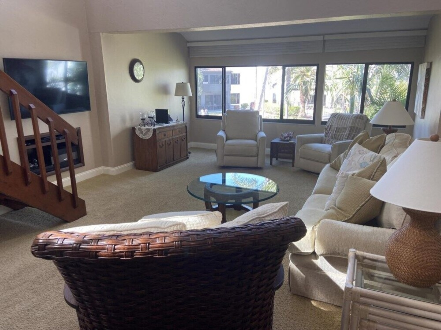 Tropical Bayside Paradise