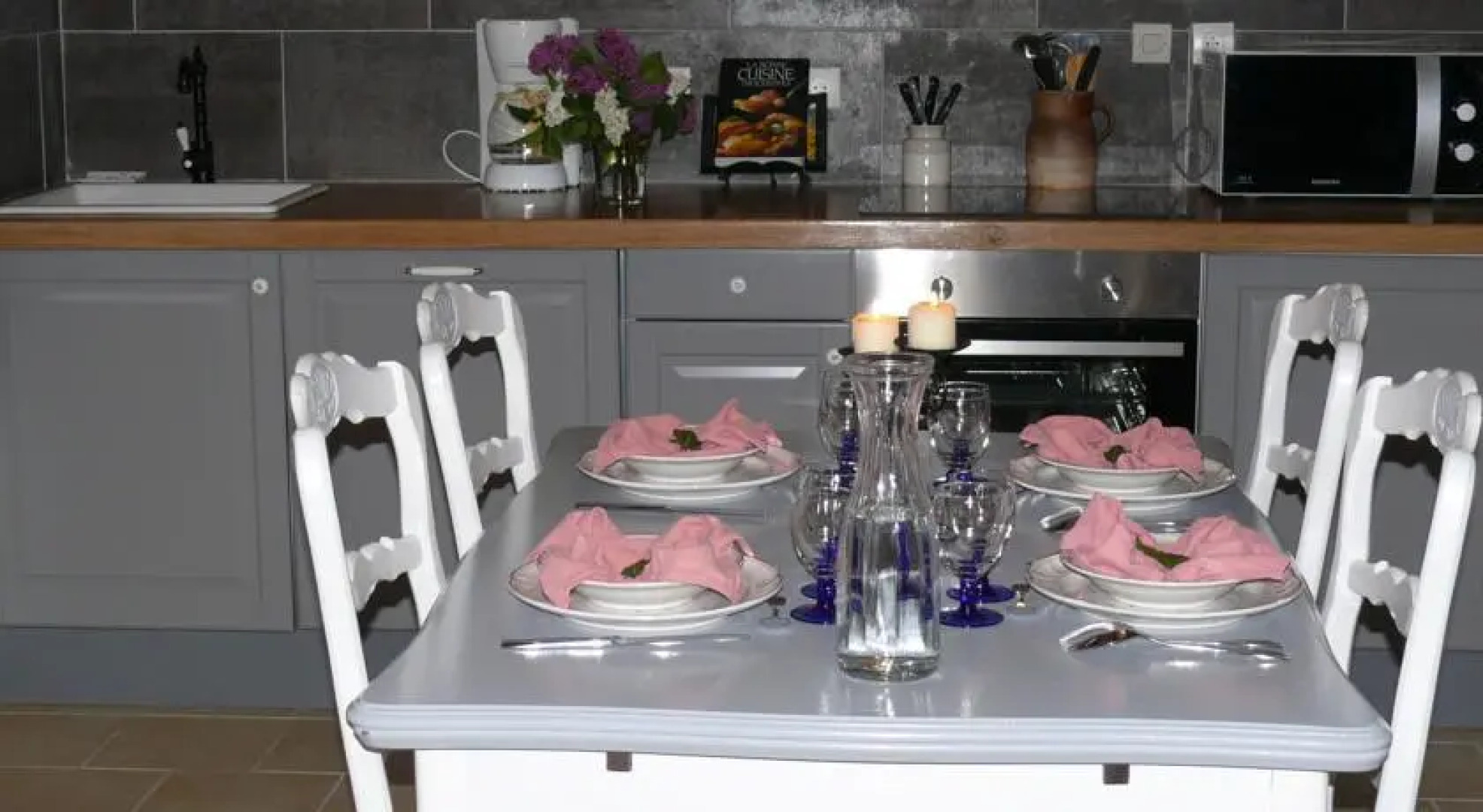 Gîte à lombre des chênes