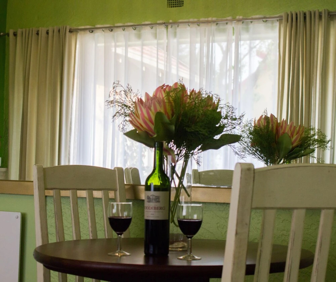 Madison House & Cottages