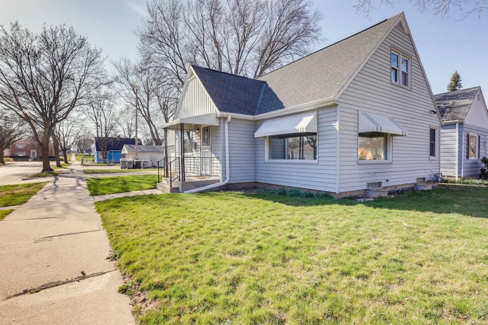 Milwaukee Vacation Rental ~ 7 Mi to Lake Michigan