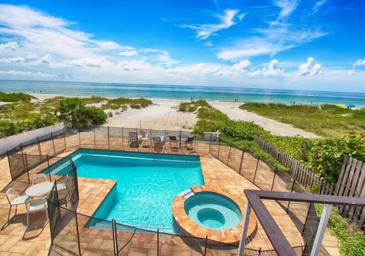 Sunshine's Hideaway by RedAwning