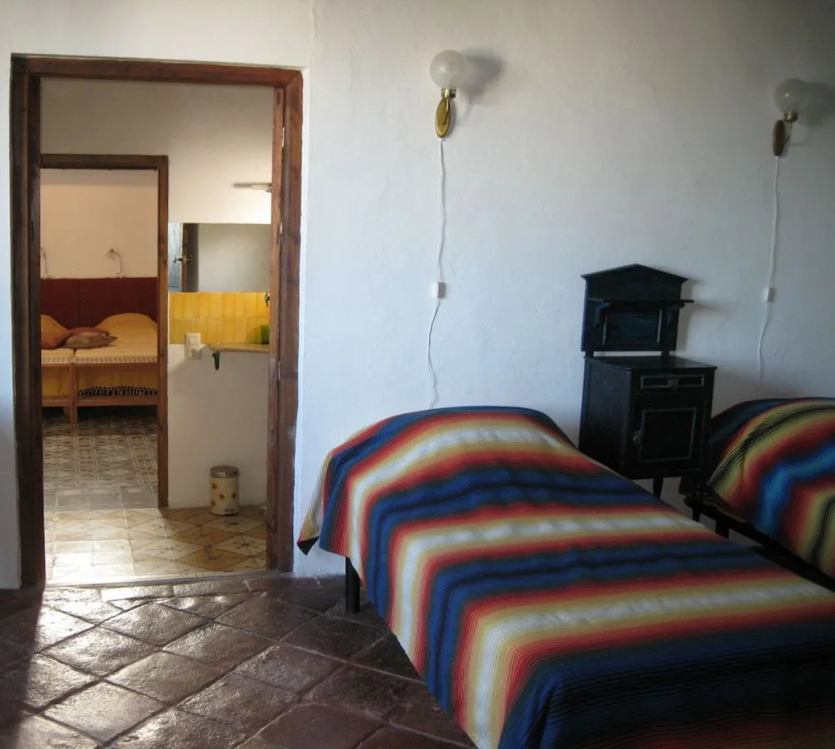 Alojamiento Rural Viña y Rosales