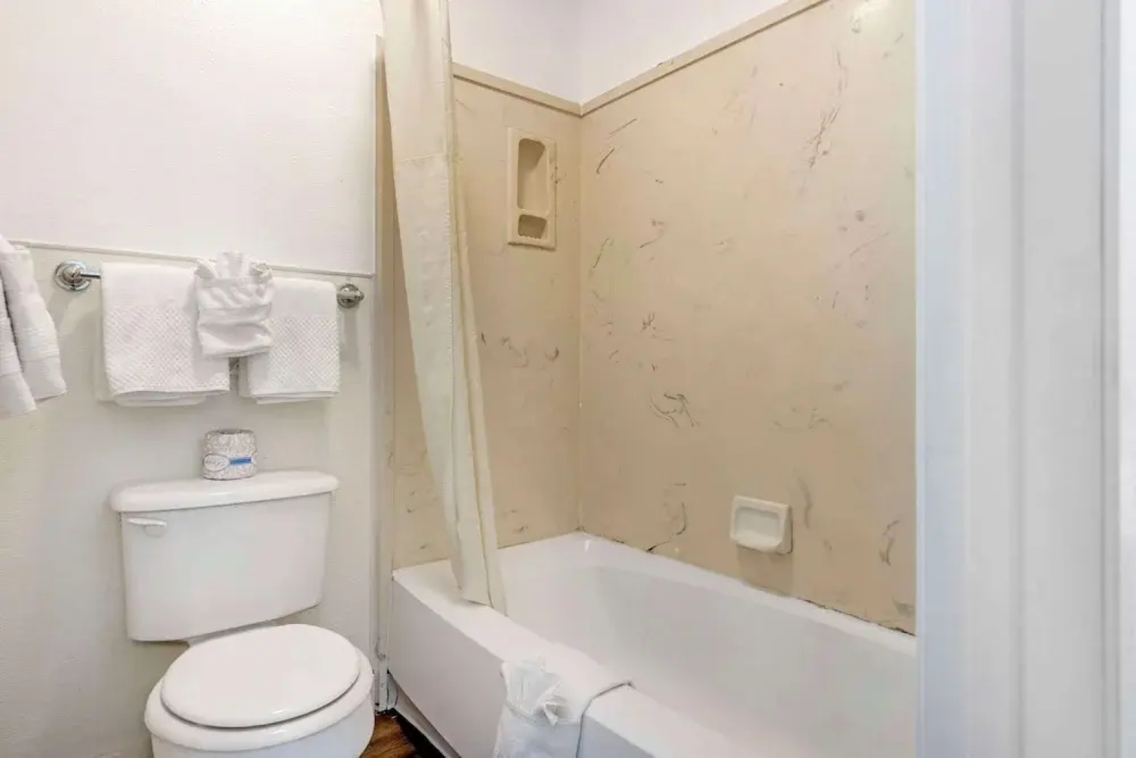 Quality Inn Trailside Inn