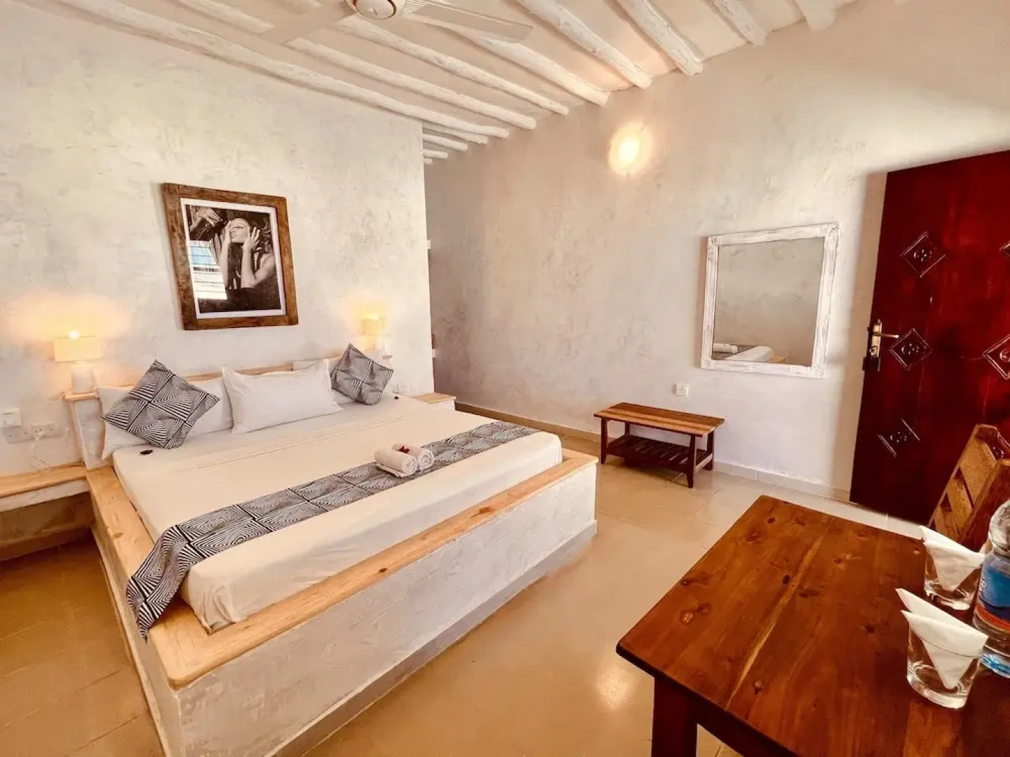 White Dream Lodge & Restaurant