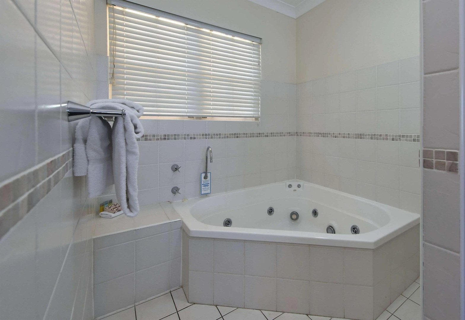 Comfort Inn All Seasons