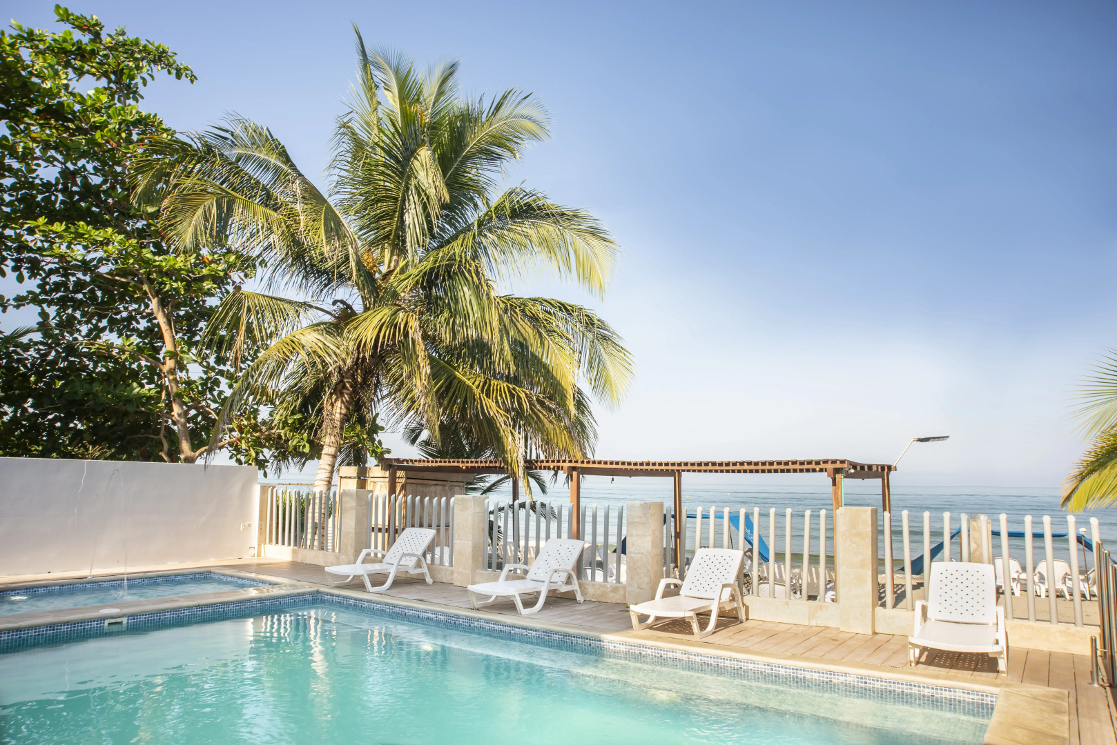 Camino Palmero Coveñas